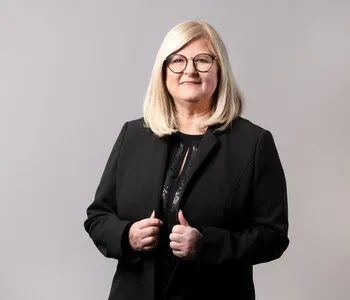 Porträt von Gerda Schwab (Mecklenburgische Versicherung)