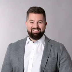 Porträt von Alexander Schwab (Mecklenburgische Versicherung)