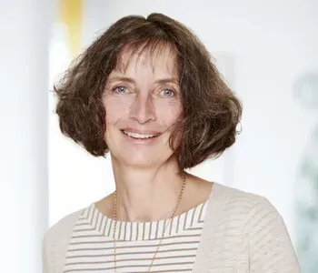 Porträt von Anette Schmidt (Mecklenburgische Versicherung)