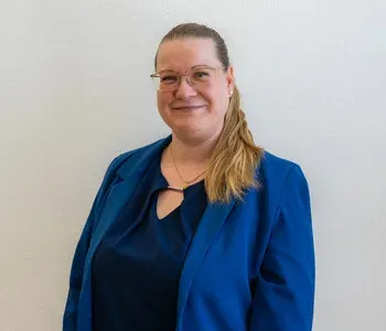 Porträt von Peggy Nowak (Mecklenburgische Versicherung)