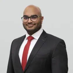 Porträt von Amit Bhattacharya (Mecklenburgische Versicherung)