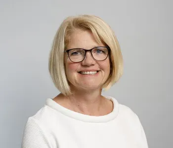Porträt von Gertrud Bauer (Mecklenburgische Versicherung)