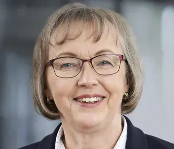 Porträt von Ingrid Pott (Mecklenburgische Versicherung)