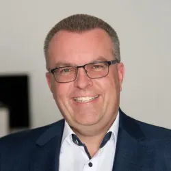 Porträt von Andreas Rethagen (Mecklenburgische Versicherung)