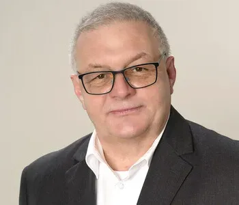 Porträt von Klaus Römhild (Mecklenburgische Versicherung)