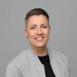 Porträt von Annika Lipski (Mecklenburgische Versicherung)