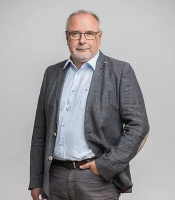 Porträt von Axel Hartmann (Mecklenburgische Versicherung)