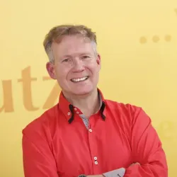 Porträt von Axel Holländer (Mecklenburgische Versicherung)