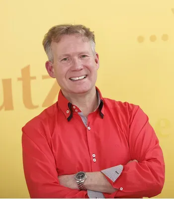 Porträt von Axel Holländer (Mecklenburgische Versicherung)