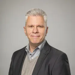 Porträt von Axel Schmidt (Mecklenburgische Versicherung)