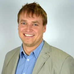 Porträt von Benjamin Albrecht (Mecklenburgische Versicherung)