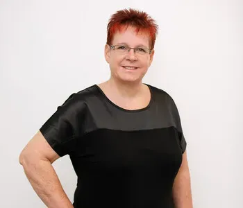 Porträt von Carmen Zeising (Mecklenburgische Versicherung)