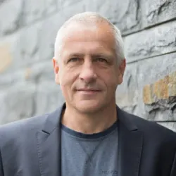 Porträt von Bernd Stettinius (Mecklenburgische Versicherung)