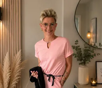 Porträt von Nicole Wach (Mecklenburgische Versicherung)