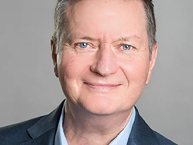 Portraitaufnahme von Herrn Krückeburg, Filialdirektor der Bezirksdirektion Kiel