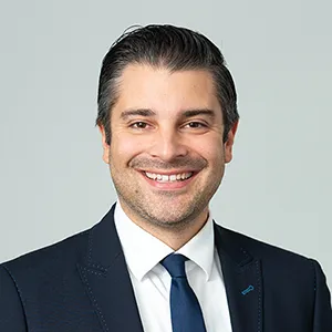 Portraitaufnahme von Christian Pudell, Ansprechpartner für die offenen Stellen in der Direktion der Mecklenburgischen Portraitaufnahme von Christian Pudell, Ansprechpartner für die offenen Stellen in der Direktion der Mecklenburgischen