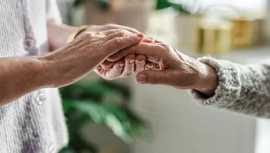 Zum Artikel Plötzlich pflegebedürftig: Ein Ratgeber für Angehörige