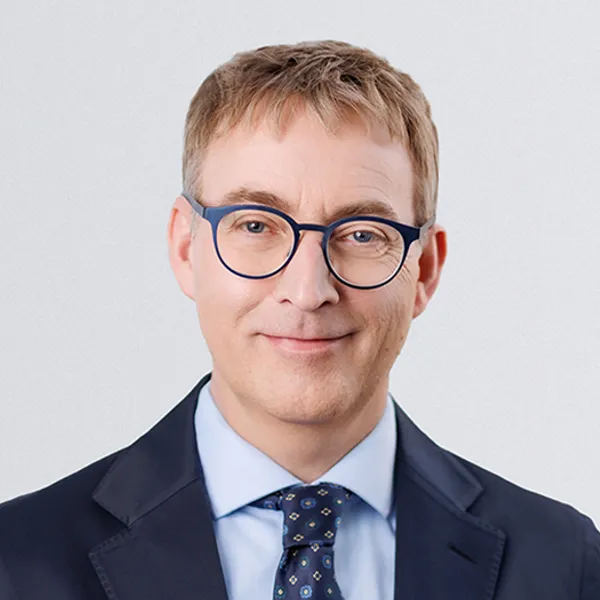 Portraitaufnahme von Toren Grothe, Vorstandsvorsitzender der Mecklenburgischen