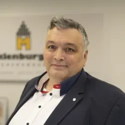 Porträt von Bodo Tutschek (Mecklenburgische Versicherung)