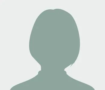 Porträt von Urtina Alija (Mecklenburgische Versicherung)