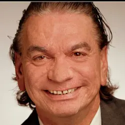 Porträt von Christian Schultz (Mecklenburgische Versicherung)