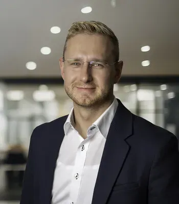 Porträt von Christian Strübing (Mecklenburgische Versicherung) Porträt von Christian Strübing (Mecklenburgische Versicherung)