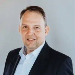 Porträt von Conrad-Peter Oberländer (Mecklenburgische Versicherung)