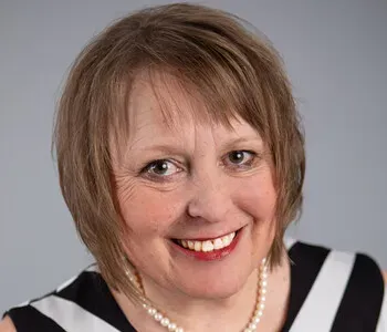 Porträt von Ramona Bannas (Mecklenburgische Versicherung) Porträt von Ramona Bannas (Mecklenburgische Versicherung)