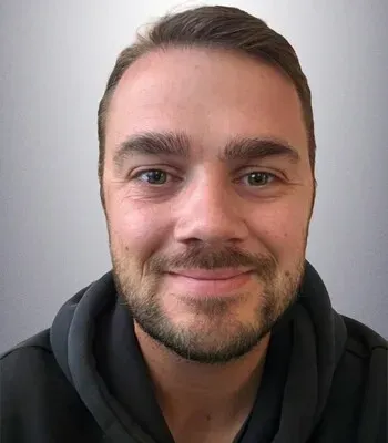 Porträt von Danny Unger (Mecklenburgische Versicherung) Porträt von Danny Unger (Mecklenburgische Versicherung)