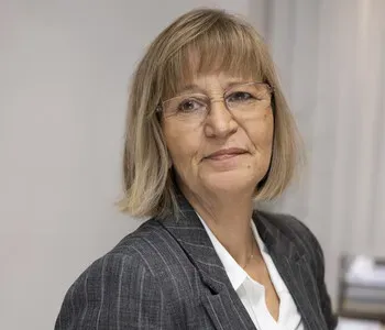 Porträt von Ramona Niemeyer (Mecklenburgische Versicherung) Porträt von Ramona Niemeyer (Mecklenburgische Versicherung)