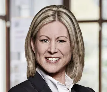 Porträt von Stephanie Rach (Mecklenburgische Versicherung) Porträt von Stephanie Rach (Mecklenburgische Versicherung)