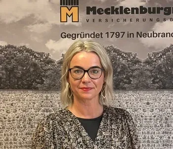 Porträt von Kathleen Hahn (Mecklenburgische Versicherung)