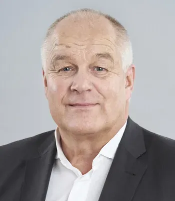 Porträt von Eberhard Jambor (Mecklenburgische Versicherung) Porträt von Eberhard Jambor (Mecklenburgische Versicherung)