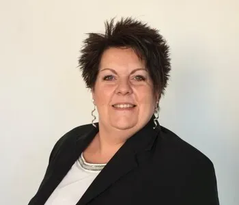 Porträt von Sandra Herget (Mecklenburgische Versicherung)