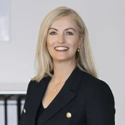 Porträt von Ellen Schneider-Schabel (Mecklenburgische Versicherung)