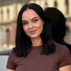 Porträt von Emilia Perlmann (Mecklenburgische Versicherung)