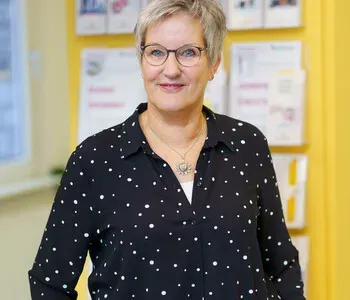 Porträt von Kathrin Burmester (Mecklenburgische Versicherung)