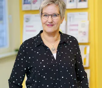 Porträt von Kathrin Burmester (Mecklenburgische Versicherung)