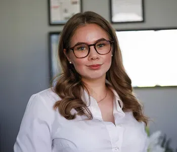 Porträt von Laura Wünsche (Mecklenburgische Versicherung)