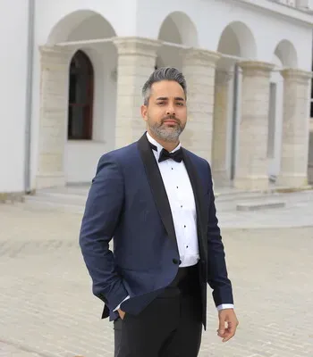 Porträt von Farhad Mokammel (Mecklenburgische Versicherung)