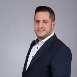 Porträt von Fatih Karakayli (Mecklenburgische Versicherung)