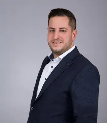 Porträt von Fatih Karakayli (Mecklenburgische Versicherung)