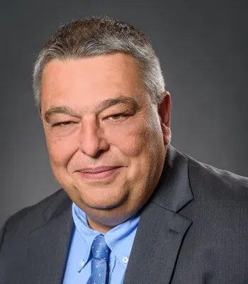 Porträt von Florian Gamero (Mecklenburgische Versicherung) Porträt von Florian Gamero (Mecklenburgische Versicherung)