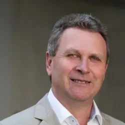 Porträt von Frank Engelhardt (Mecklenburgische Versicherung)