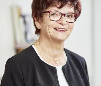 Porträt von Renate Winkes (Mecklenburgische Versicherung)