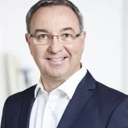 Porträt von Gerd Beier-Hövel (Mecklenburgische Versicherung)