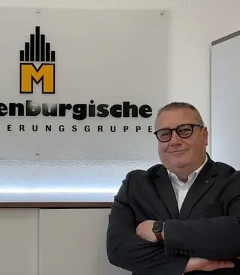 Porträt von Glenn Burgemann (Mecklenburgische Versicherung) Porträt von Glenn Burgemann (Mecklenburgische Versicherung)
