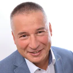 Porträt von Günter Rothenbücher (Mecklenburgische Versicherung)