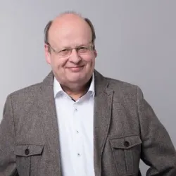 Porträt von Günter Schmidt (Mecklenburgische Versicherung)