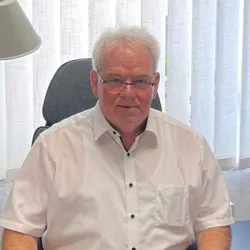 Porträt von Hans-Jürgen Puls (Mecklenburgische Versicherung)